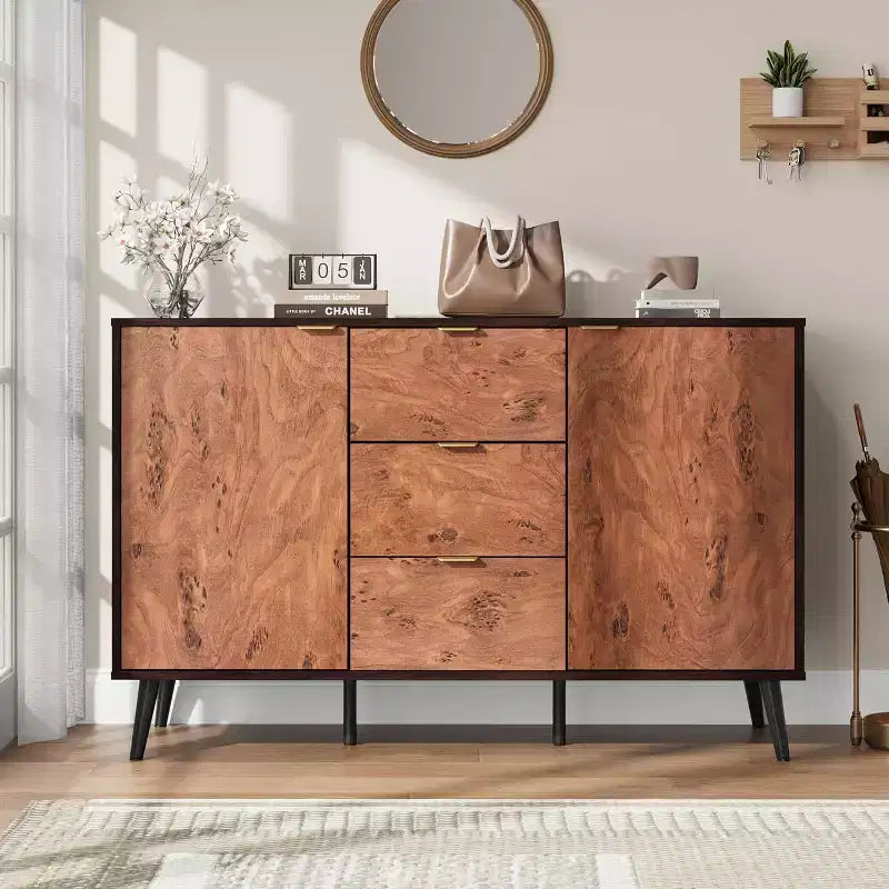 Buffet en noyer, Mid-Century Modern, 3 tiroirs et 2 portes, 130 cm
