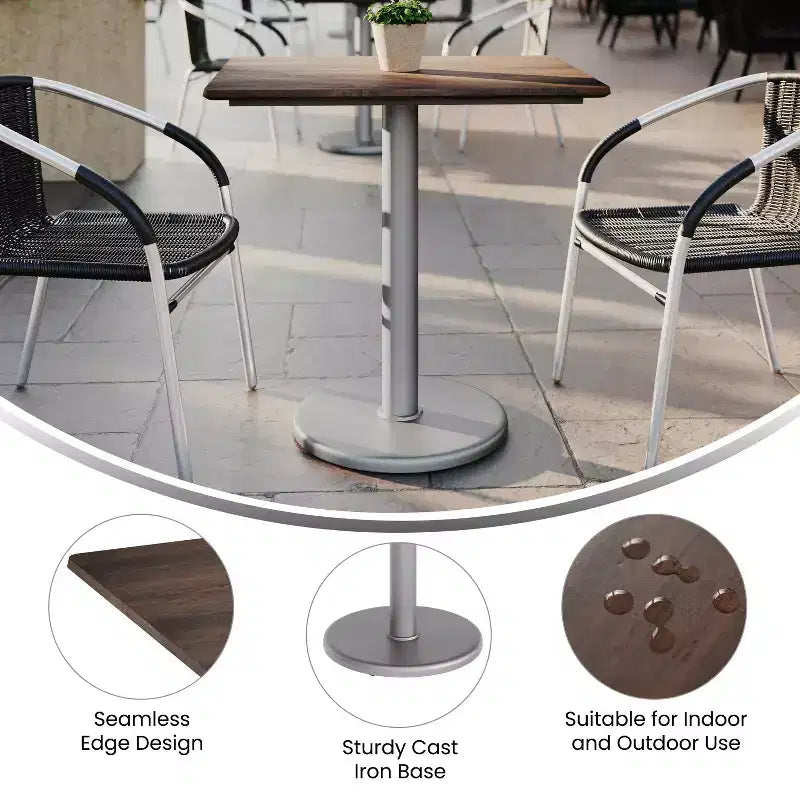 Table de bistrot rectangulaire pour 2 personnes, plateau aspect béton gris/marron foncé et piètement argenté